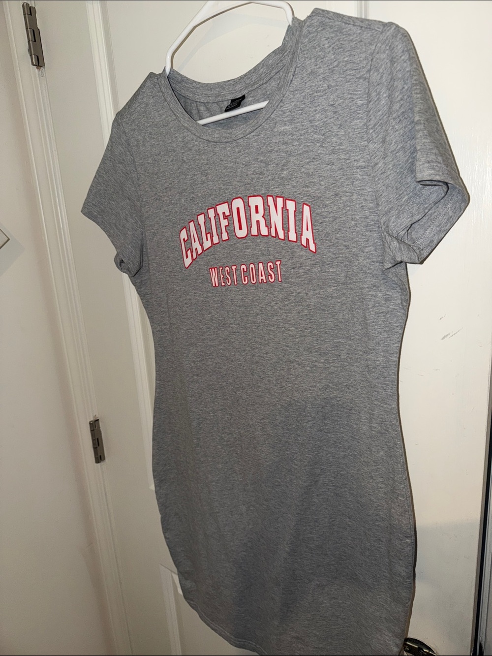 SHEIN Grey 'California West Coast' Graphic Short Sleeve Tee